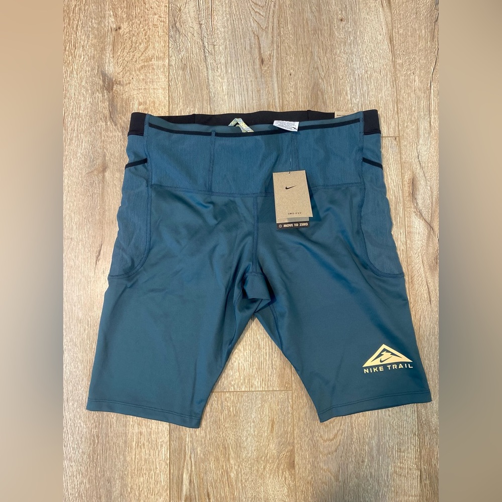NWT Nike Trail Dri-FIT Lava Loops Half Tights Men Size XL MSRP $90 Trail Run